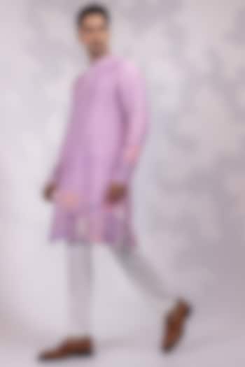 Light Purple Bam Silk Floral Embroidered Kurta Set by YOSEBA at Pernia's Pop Up Shop