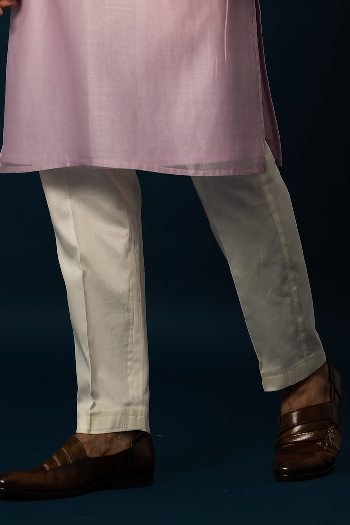 Lavender Chanderi Silk Embellished Kurta Set by YOSEBA at Pernia's Pop Up Shop