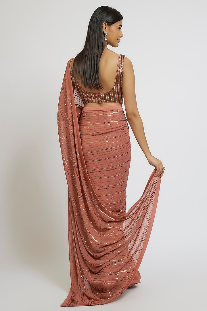 Bronze Pink Georgette Sequins Hand Embroidered Wedding Saree Set by Yoshita Couture at Pernia's Pop Up Shop
