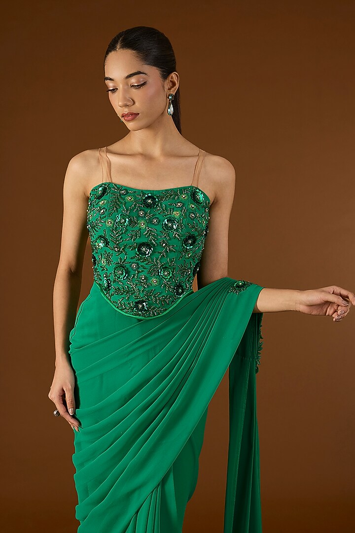 Green Georgette Pre-Draped Wedding Saree Set by Yoshita Couture at Pernia's Pop Up Shop