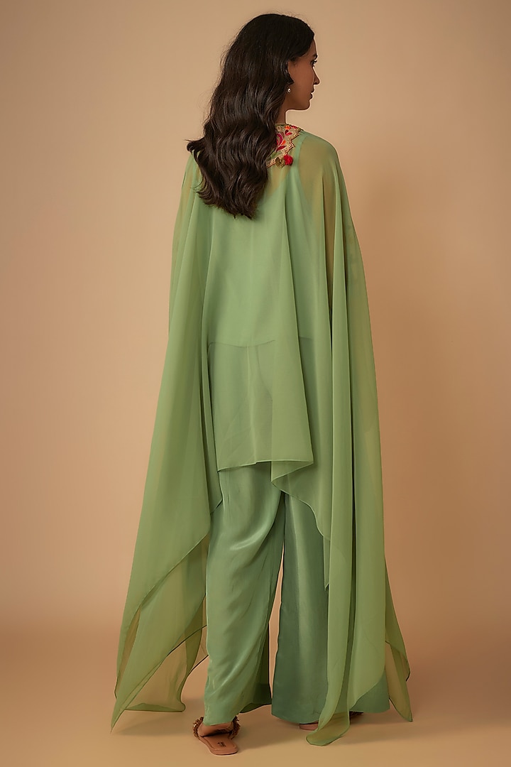 Mint Green Georgette Silk Thread Embroidered Kaftan Set by Yoshita Couture at Pernia's Pop Up Shop