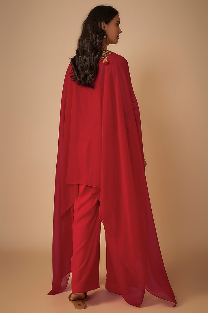 Red Georgette Silk Thread Embroidered Kaftan Set by Yoshita Couture at Pernia's Pop Up Shop