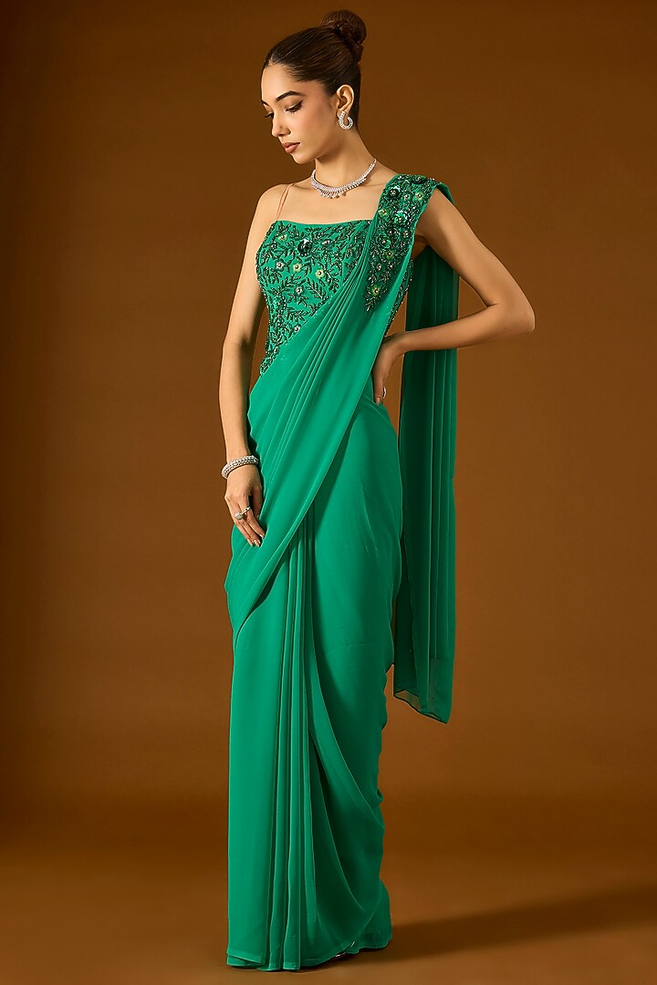 Green Georgette Pre-Draped Wedding Saree Set by Yoshita Couture at Pernia's Pop Up Shop