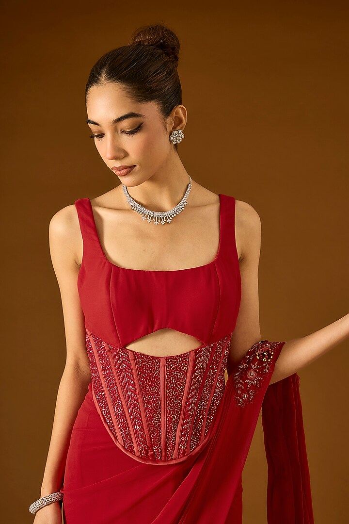 Red Georgette Pre-Draped Wedding Saree Set by Yoshita Couture at Pernia's Pop Up Shop