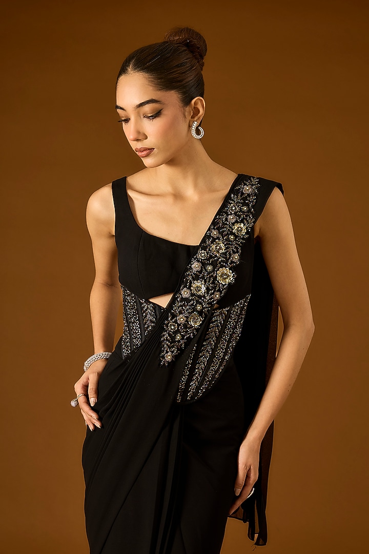 Black Georgette Pre-Draped Wedding Saree Set by Yoshita Couture at Pernia's Pop Up Shop