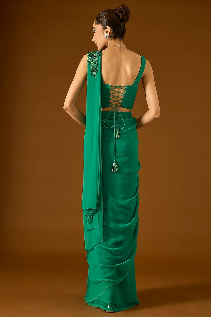 Green Georgette Pre-Draped Wedding Saree Set by Yoshita Couture at Pernia's Pop Up Shop