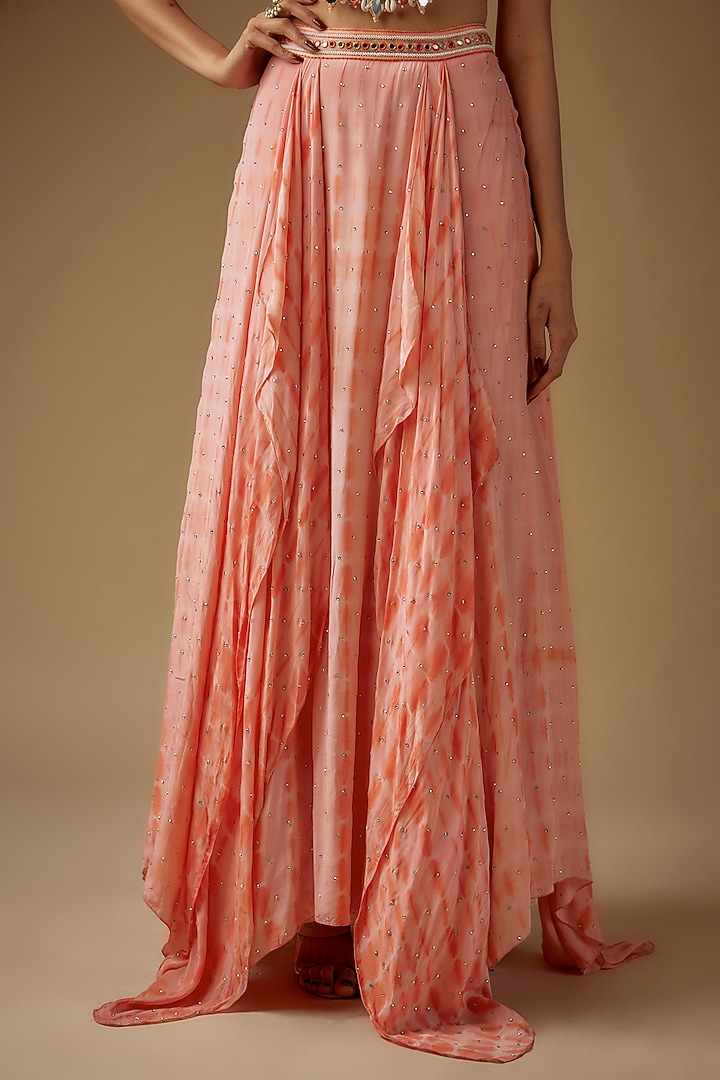 Peach Crepe Linear Tie-Dye Handkerchief Wedding Lehenga Set by Yoshita Couture at Pernia's Pop Up Shop
