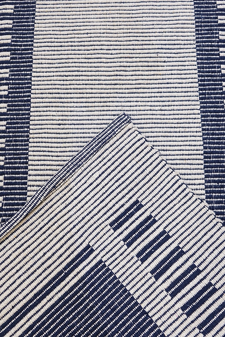Cream & Blue Rug Yoga Mat With Bag by Design Gaatha at Pernia's Pop Up Shop