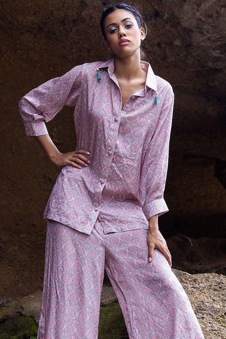 Blush Pink Pure Muslin Printed Co-Ord Set by Yogita Kadam at Pernia's Pop Up Shop