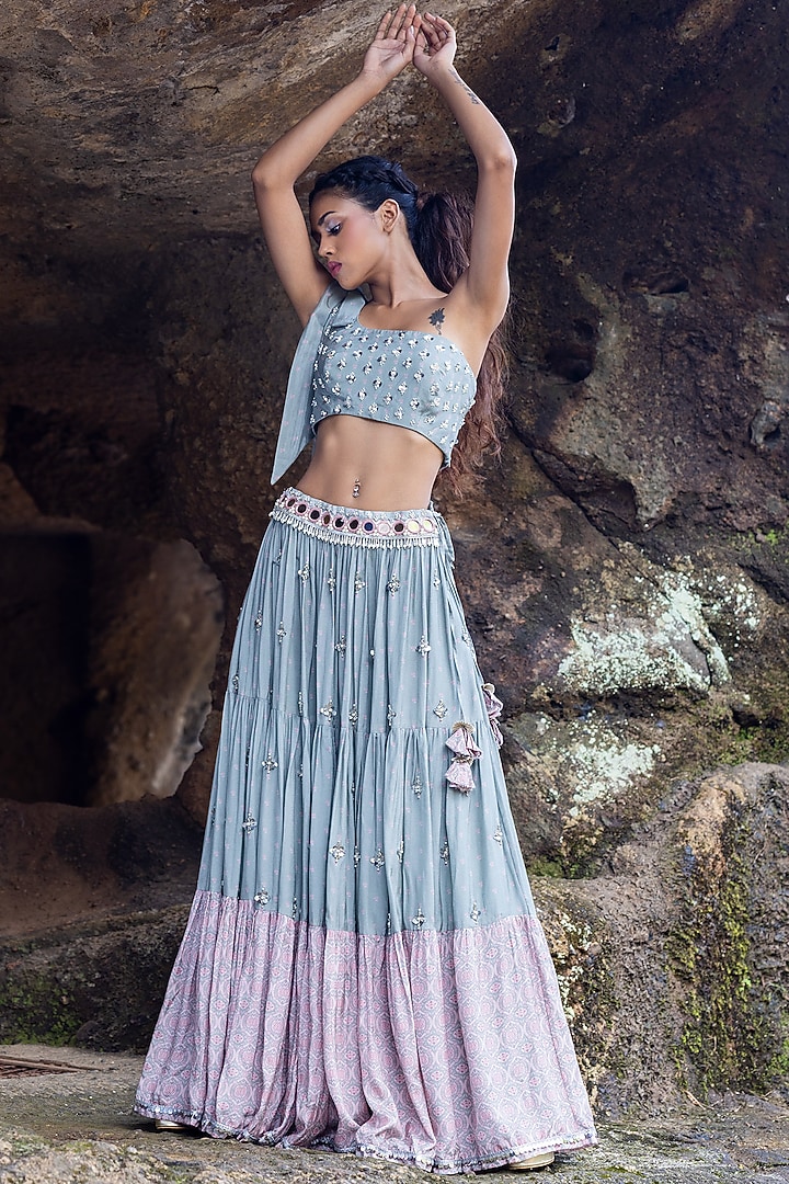 Pastel Green Pure Muslin Embroidered Layered Skirt Set by Yogita Kadam at Pernia's Pop Up Shop