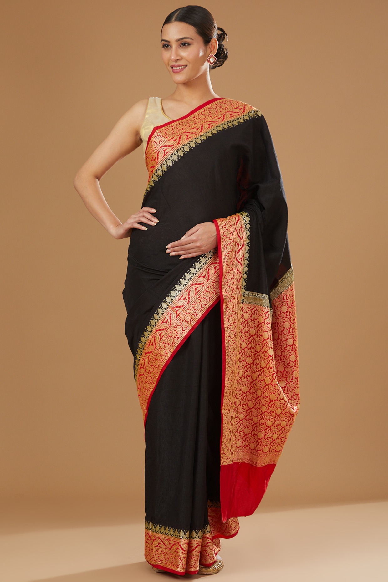 Buy Black Tussar Banarasi Sari Online in USA| Red Antique Zari Border –  Pure Elegance