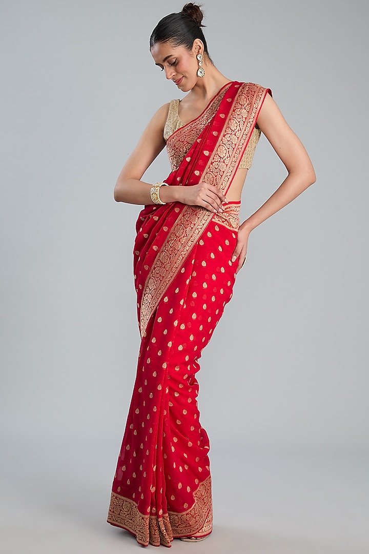 Red Pure Chiffon Silk Banarasi Handloom Weave Embroidered Saree Set by Zal From Benaras