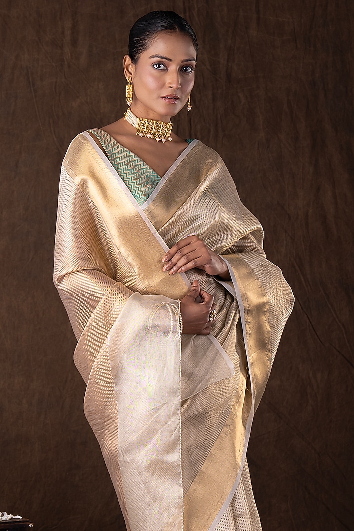 Gold Pure Katan Silk Handloom Banarasi Party Wear Saree Set by Zal From Benaras at Pernia's Pop Up Shop