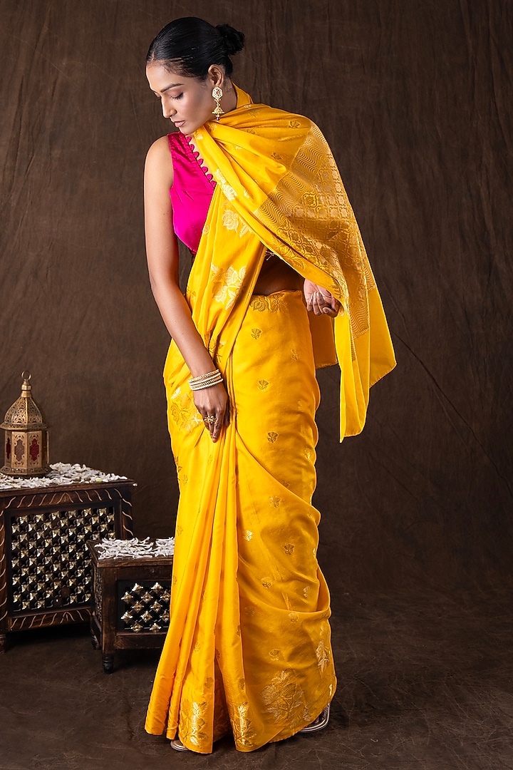 Yellow Pure Banarasi Silk Embellished Handloom Party Wear Saree Set by Zal From Benaras at Pernia's Pop Up Shop