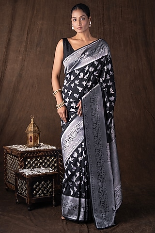 Black Pure Silk banarasi Handloom Saree Set by Zal From Benaras