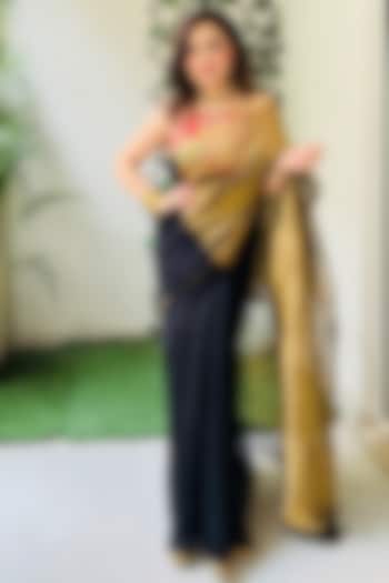Black & Gold Chanderi Silk Handloom Party Wear Saree Set by Zal From Benaras at Pernia's Pop Up Shop