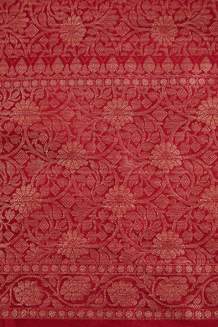 Red Chiffon Banarasi Handloom Festive Saree Set by Zal From Benaras at Pernia's Pop Up Shop
