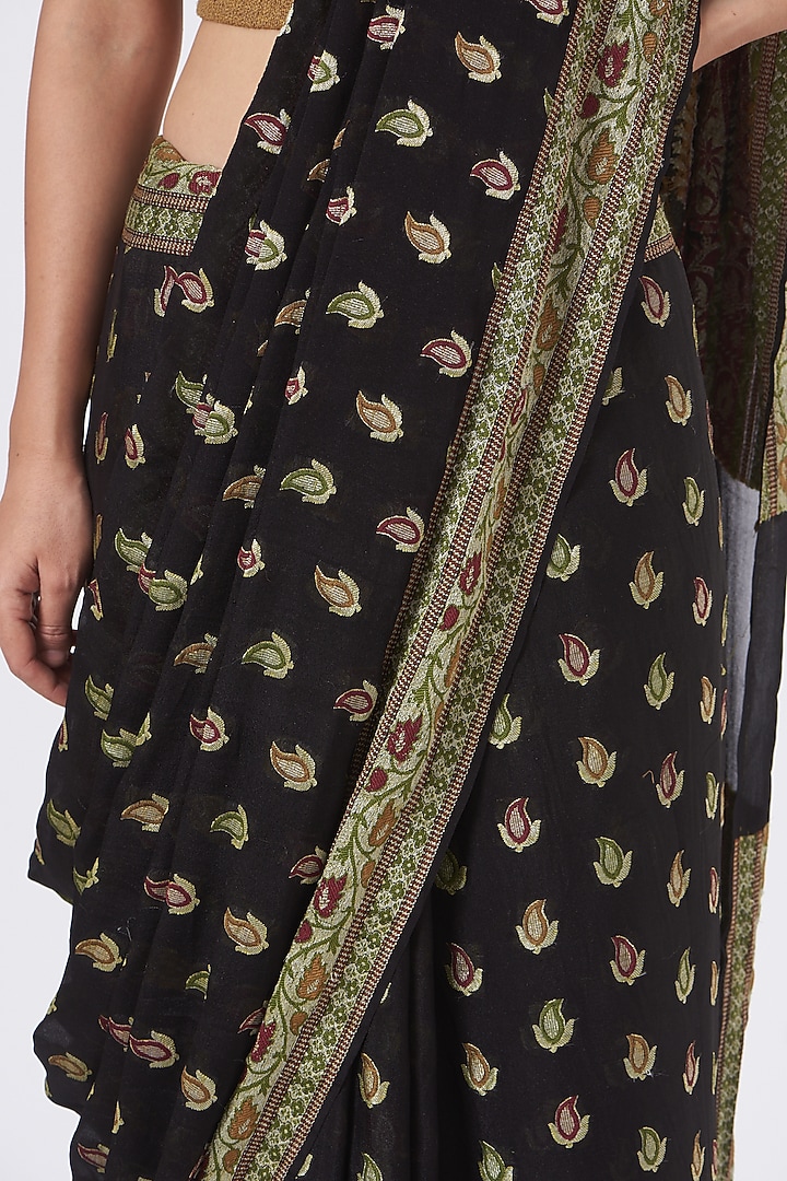 Black Pure Georgette Handloom Party Wear Saree Set by Zal From Benaras at Pernia's Pop Up Shop