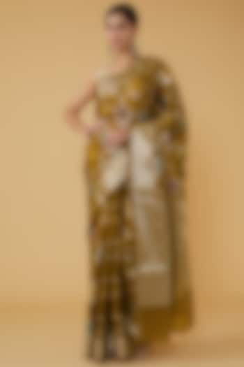 Yellow Pure Silk Banarasi Handloom Festive Saree Set by Zal From Benaras at Pernia's Pop Up Shop