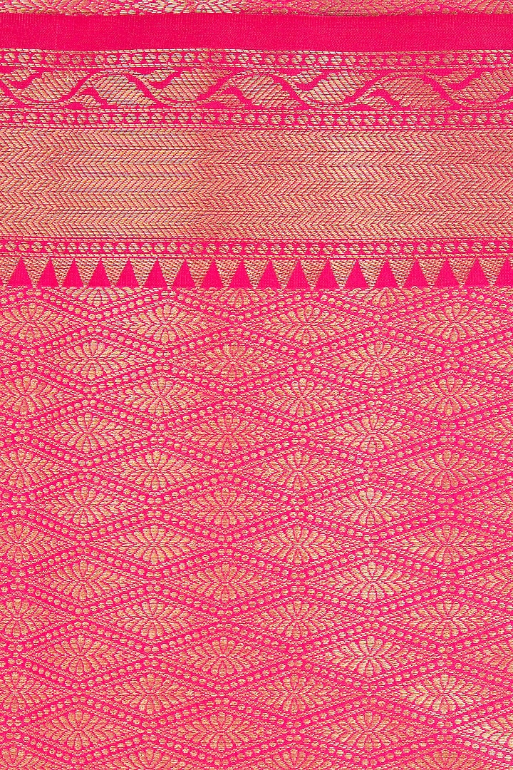 White & Pink Pure Silk Zari Floral Printed Banarasi Handloom Party Wear Saree Set by Zal From Benaras at Pernia's Pop Up Shop