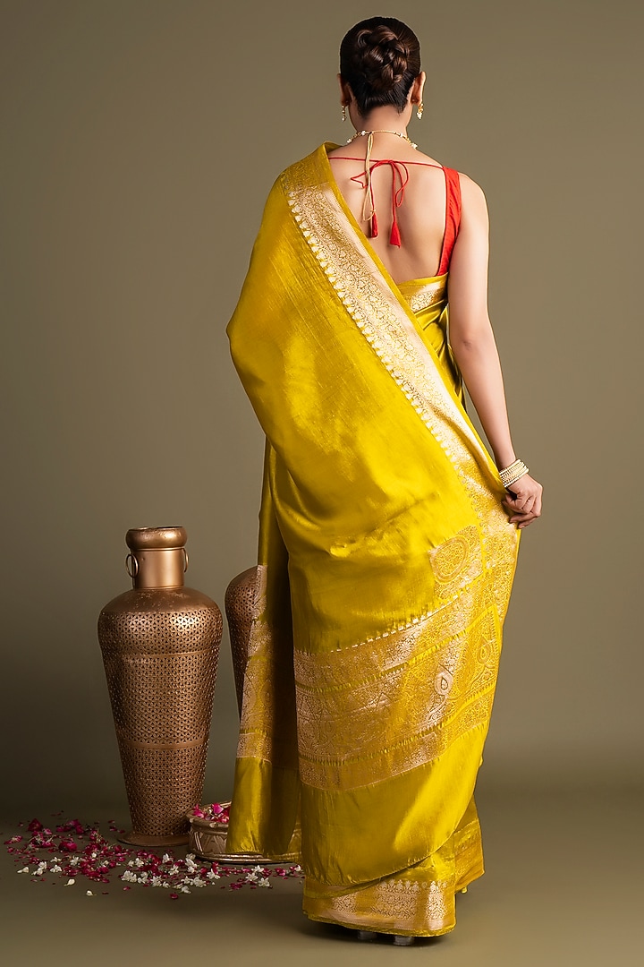 Golden Yellow Pure Katan Silk Banarasi Handloom Party Wear Saree Set by Zal From Benaras at Pernia's Pop Up Shop