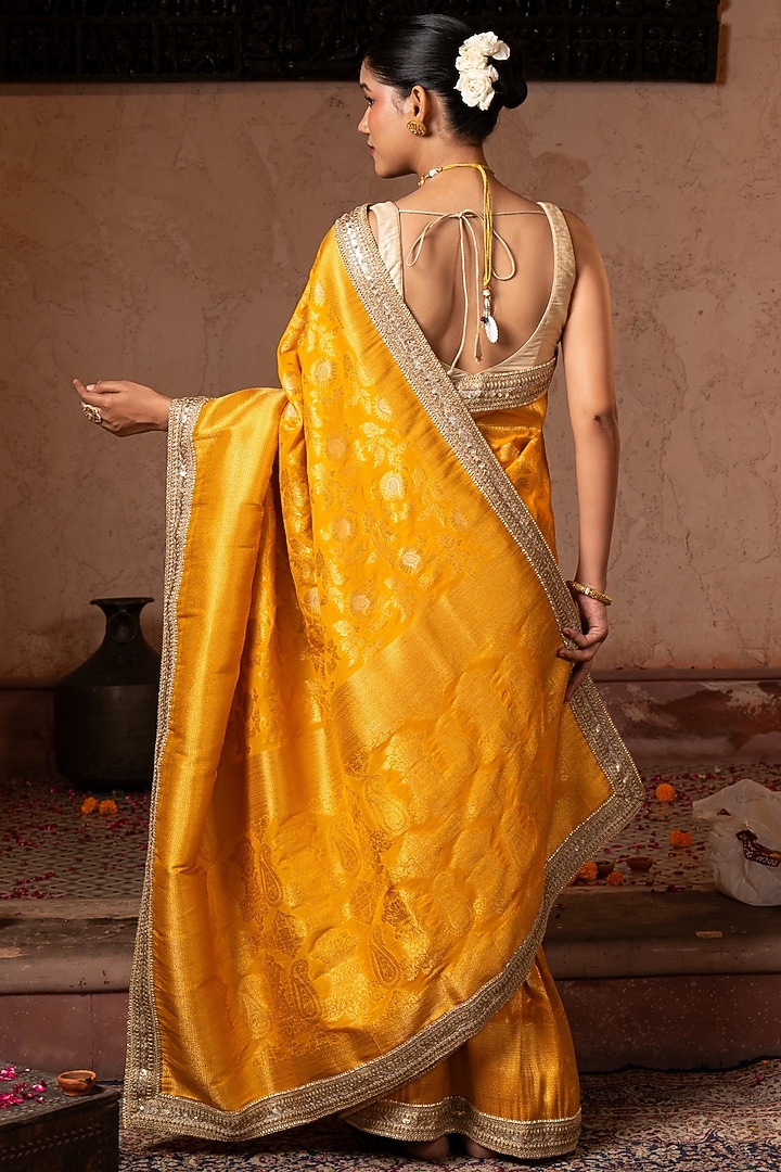 Yellow Pure Katan Banarasi Silk Handloom Party Wear Saree Set by Zal From Benaras at Pernia's Pop Up Shop