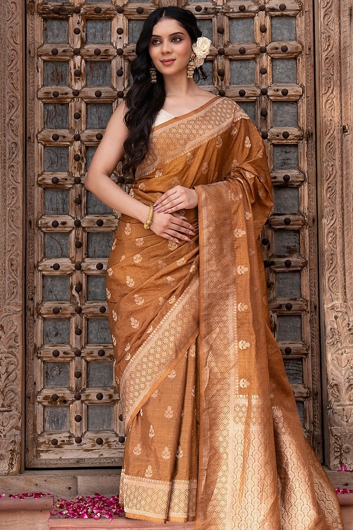 Coffee-Colored Pure Katan Banarasi Silk Handloom Party Wear Saree Set by Zal From Benaras at Pernia's Pop Up Shop