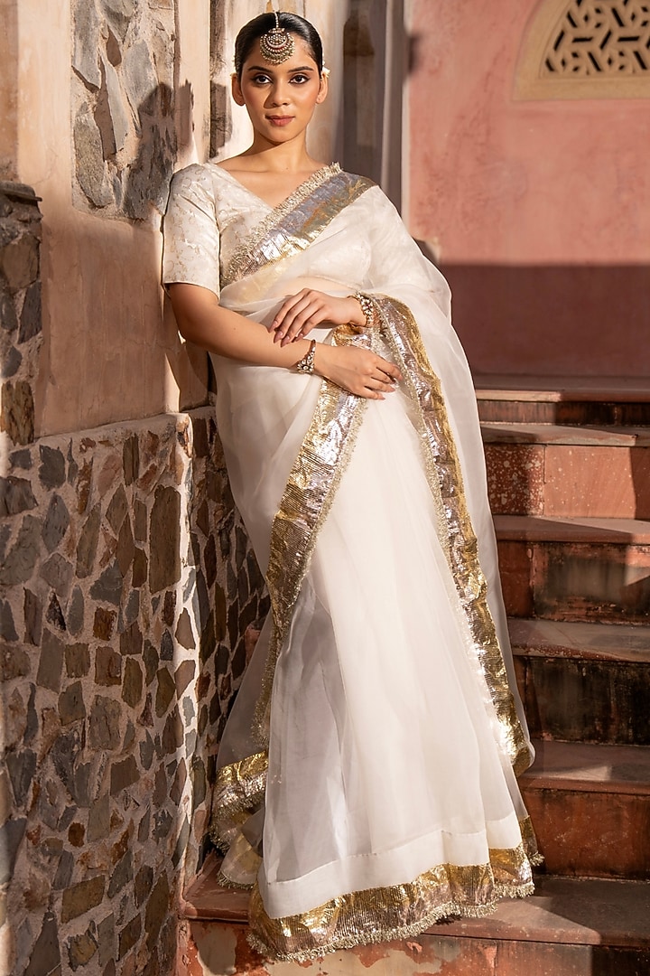 Off-White Pure Organza Handloom Party Wear Saree Set by Zal From Benaras at Pernia's Pop Up Shop