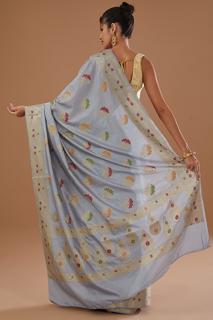 Grey Pure Silk Handloom Zari Embroidered Banarasi Festive Saree Set by Zal From Benaras at Pernia's Pop Up Shop