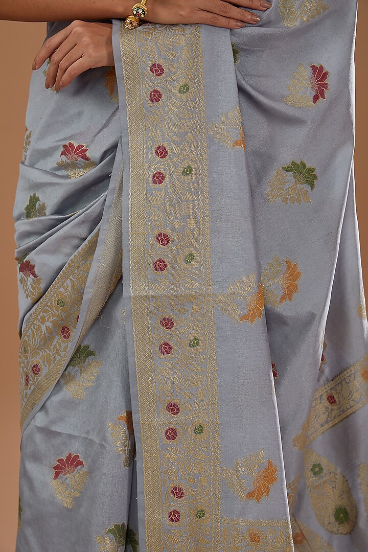 Grey Pure Silk Handloom Zari Embroidered Banarasi Festive Saree Set by Zal From Benaras at Pernia's Pop Up Shop