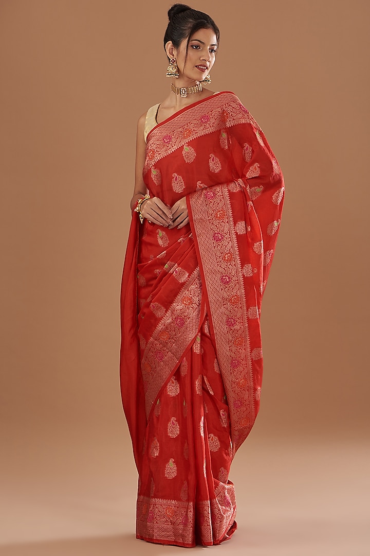 Red Pure Silk Handloom Zari Embroidered & Floral Printed Banarasi Saree Set by Zal From Benaras at Pernia's Pop Up Shop