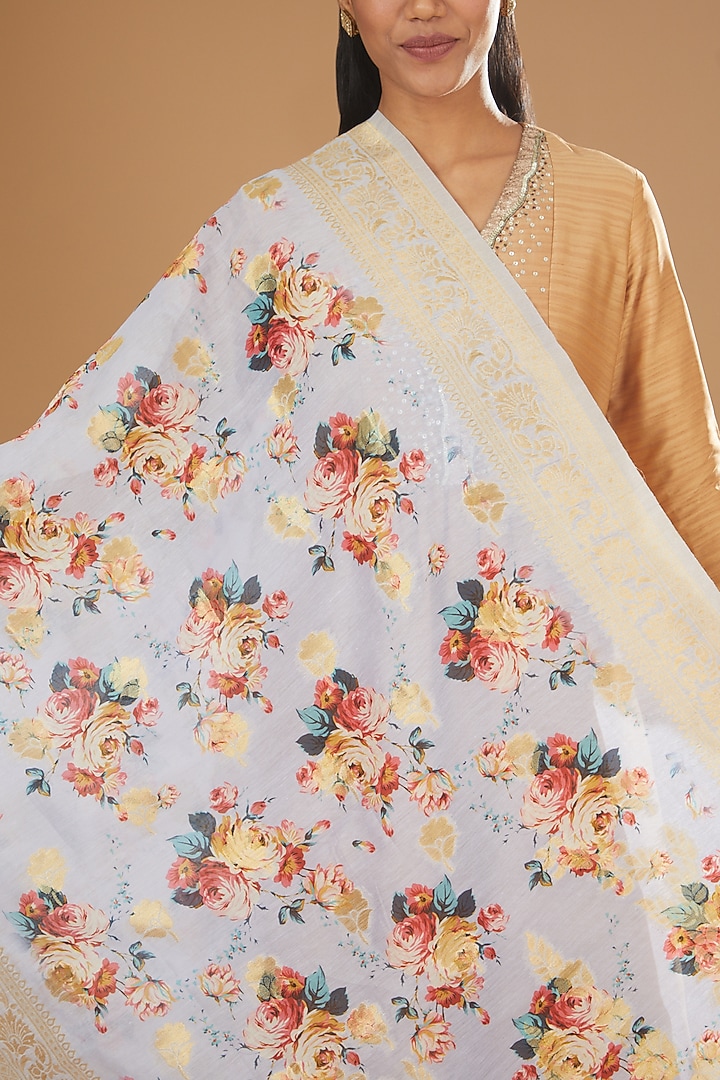 Mauve Silk Banarasi Handloom Printed Dupatta by Zal From Benaras at Pernia's Pop Up Shop