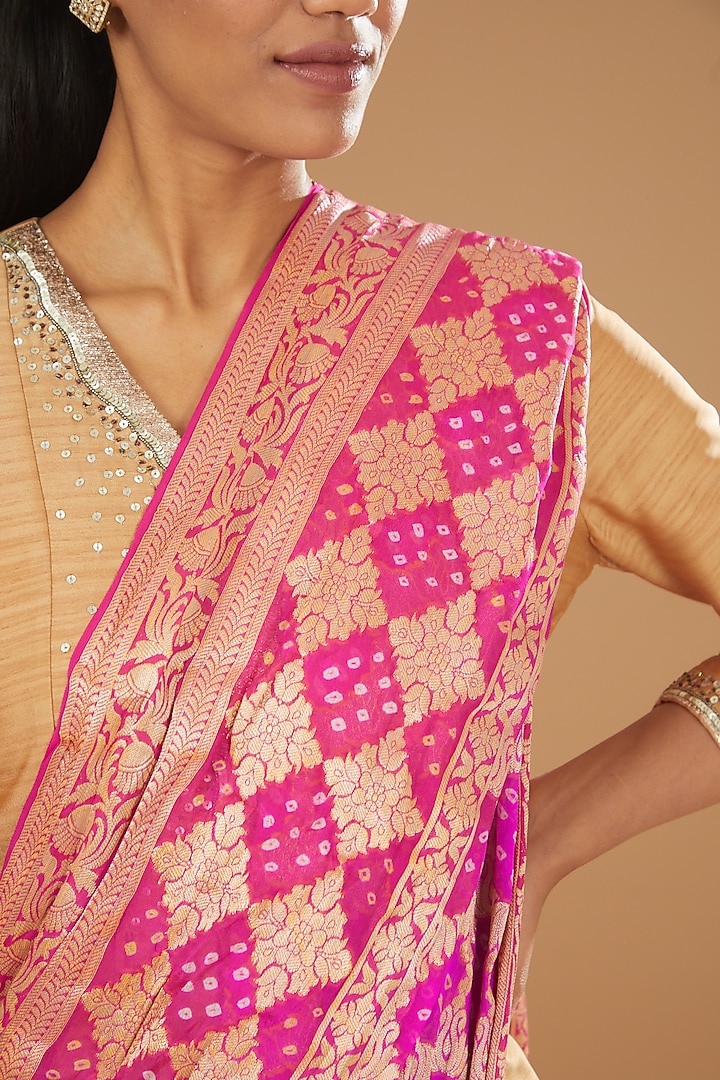 Hot Pink Ombre Georgette Banarasi Handloom Bandhani Printed Dupatta by Zal From Benaras at Pernia's Pop Up Shop
