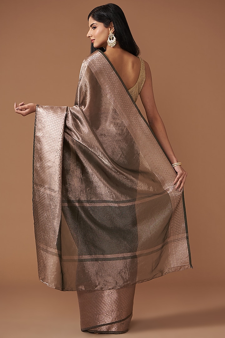 Grey Crushed Tissue Silk Handloom Zari Embroidered Banarasi Festive Saree Set by Zal From Benaras at Pernia's Pop Up Shop