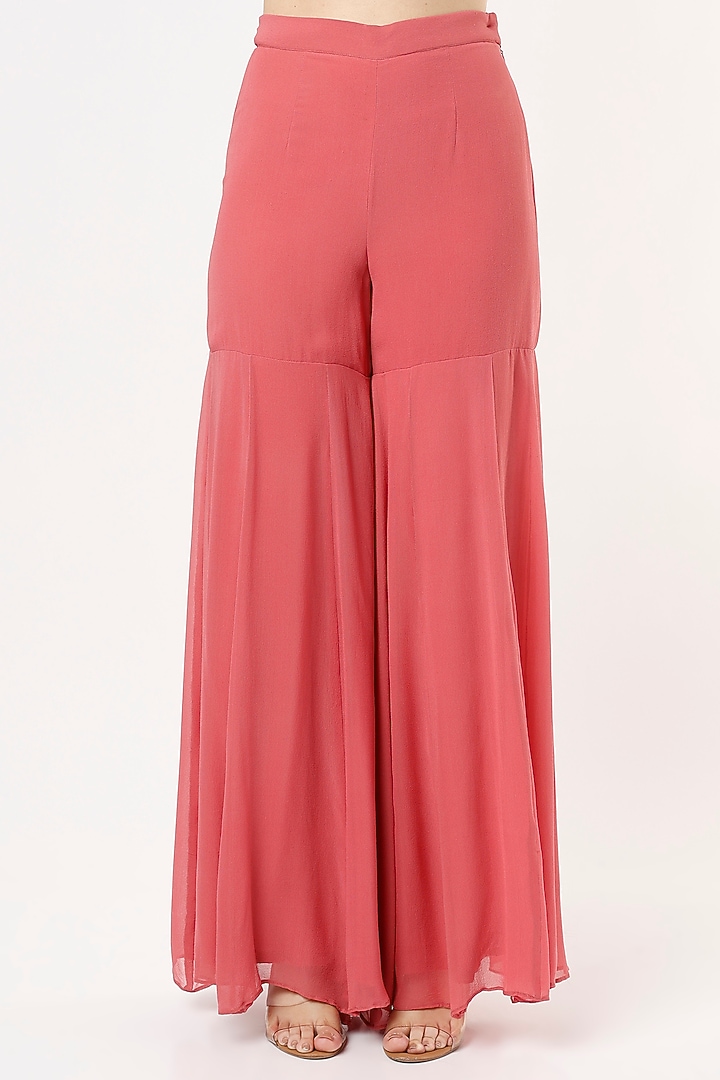Pink Georgette Gharara Set by Zamoraa The Label at Pernia's Pop Up Shop