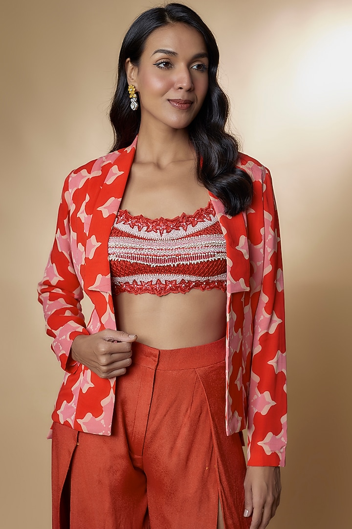 Tomato Red Georgette Digital Printed Jacket Set by Zamoraa The Label at Pernia's Pop Up Shop