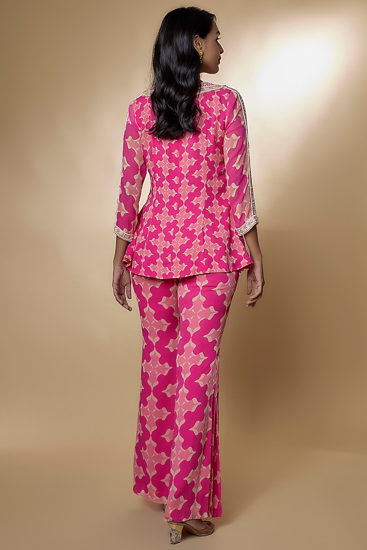 Pink Georgette Embroidered & Printed Kurta Set by Zamoraa The Label at Pernia's Pop Up Shop