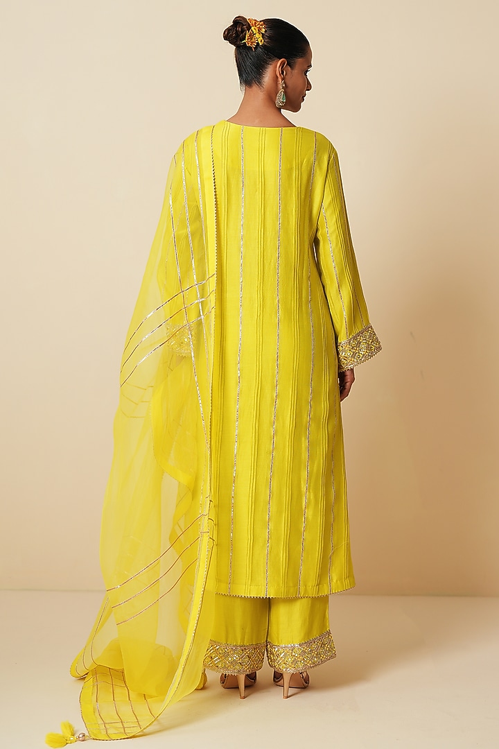 Vibrant Yellow Pure Chanderi Silk Sequins Embellished Kurta Set by Zari Dorie at Pernia's Pop Up Shop
