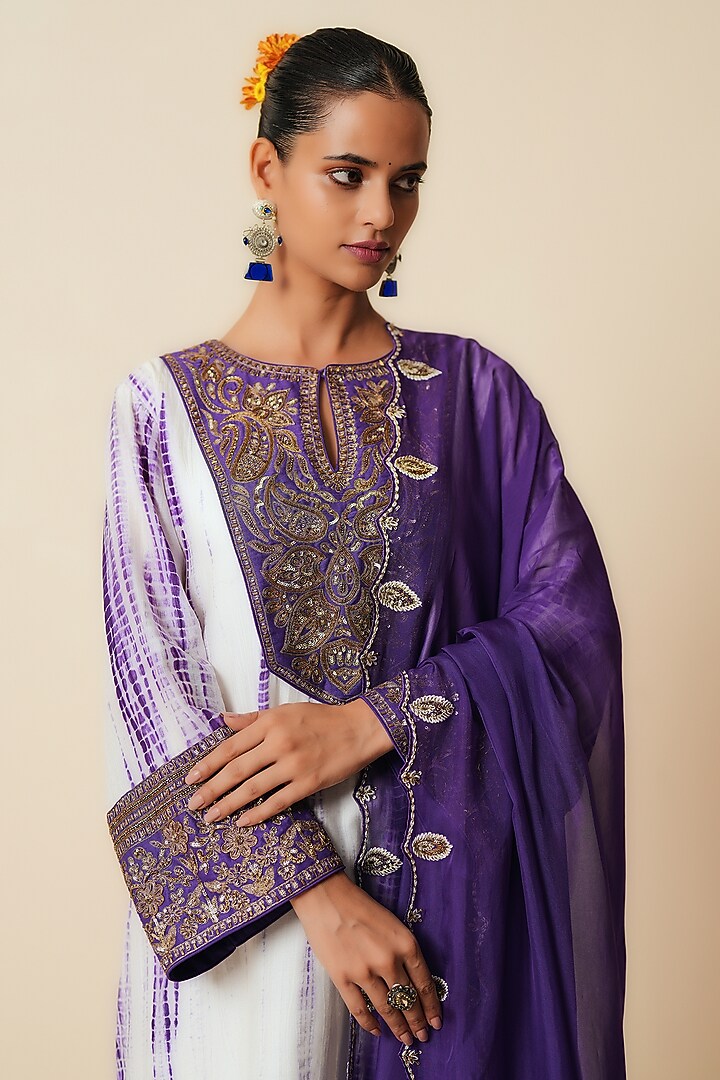 White & Brinjal Chanderi Silk Embellished Kurta Set by Zari Dorie at Pernia's Pop Up Shop