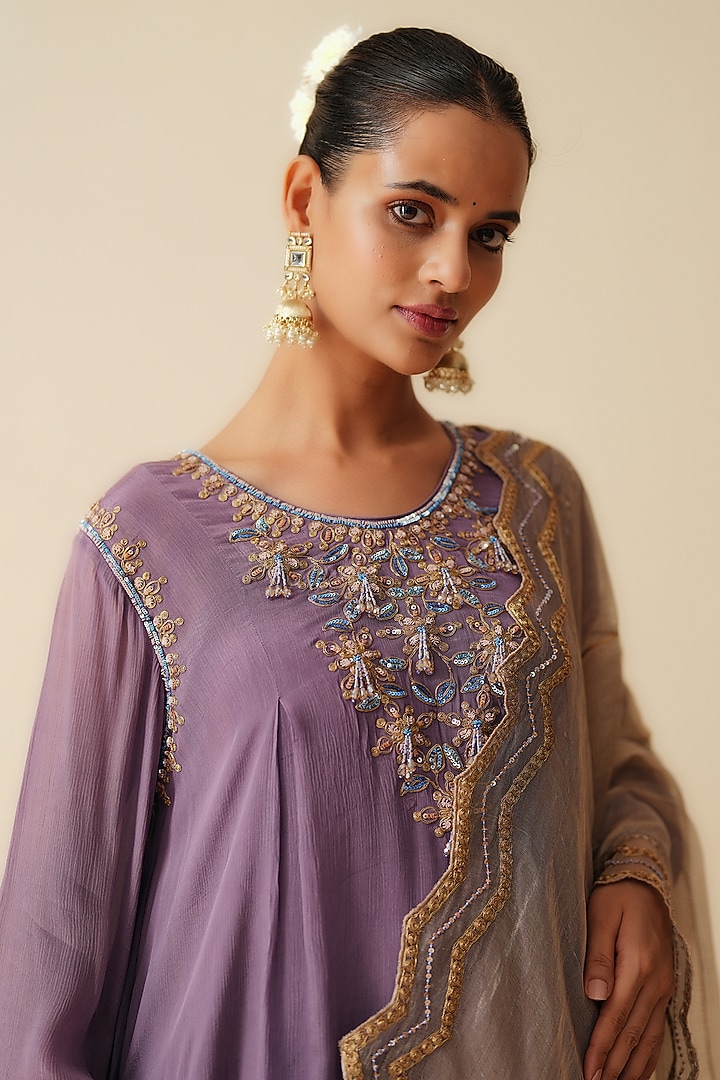Purple Chiffon Embroidered Kurta Set by Zari Dorie at Pernia's Pop Up Shop