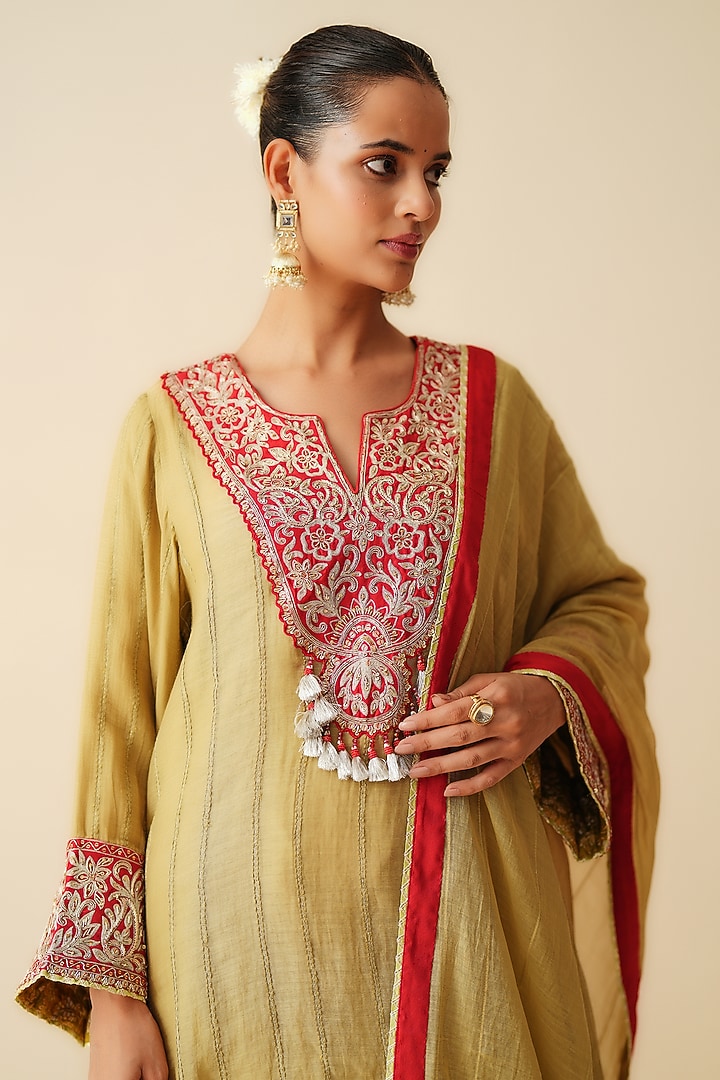 Light Mehndi Green & Red Mul Chanderi Embroidered Kurta Set by Zari Dorie at Pernia's Pop Up Shop