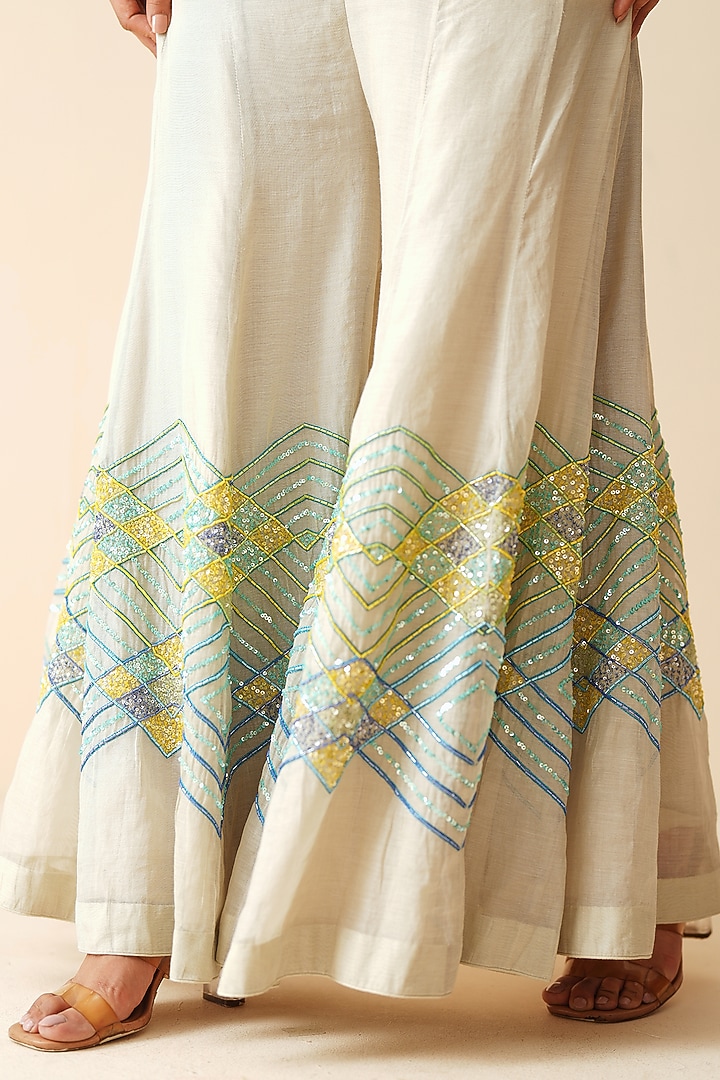 Silver Tissue Chanderi Embroidered Bridal Sharara Set by Zari Dorie at Pernia's Pop Up Shop