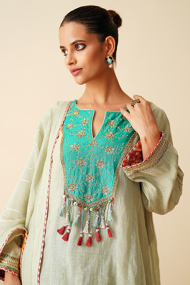 Greenish Grey & Emerald Green Mal Chanderi Embellished Kurta Set by Zari Dorie at Pernia's Pop Up Shop