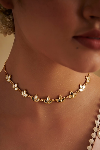 Choker set with freshwater pearls – NAMASYA