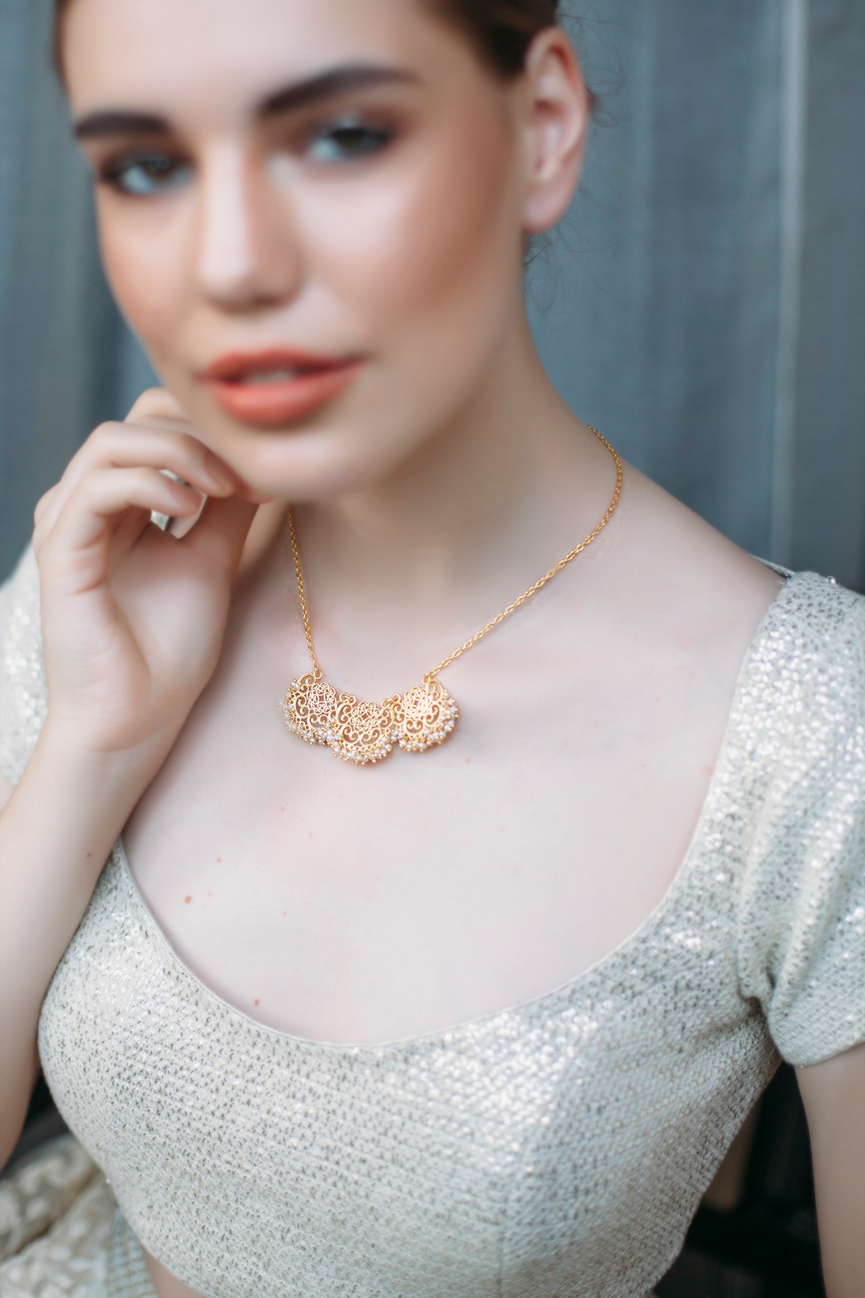 ZAVERI PEARLS Gold Tone Traditional Kundan & Pearls Necklace Set For  Women-ZPFK8675 : Amazon.in: Jewellery
