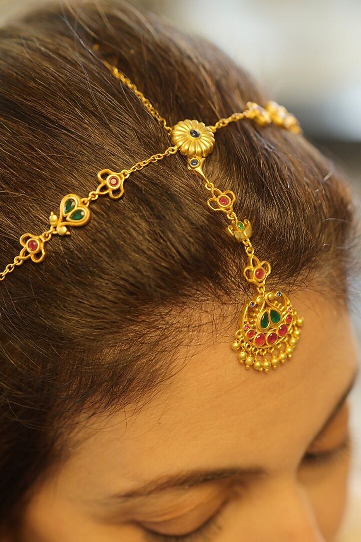 Gold Plated Cubic Zirconia Maangtikka & Mathapatti Gift Box (Set Of 2) by Zariin at Pernia's Pop Up Shop