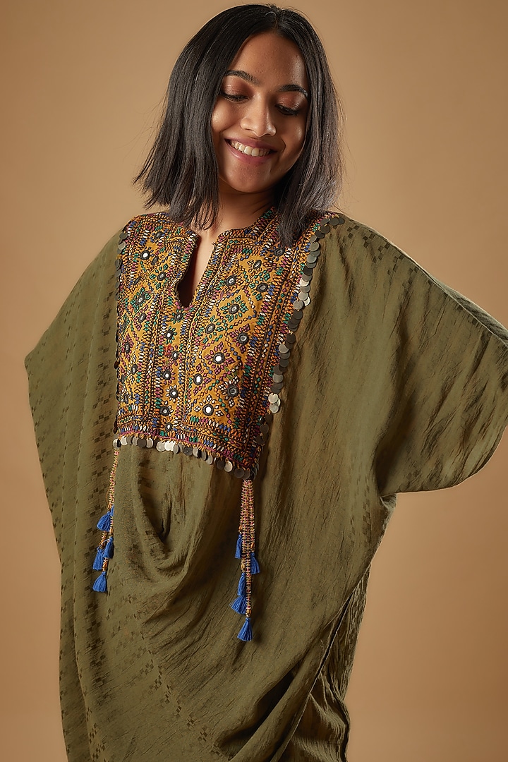 Moss Green Self Cotton Silk Boho Patchwork Cowl Kurta Set by Zariya The Label at Pernia's Pop Up Shop