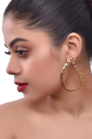 Cutwork Dangler Earrings