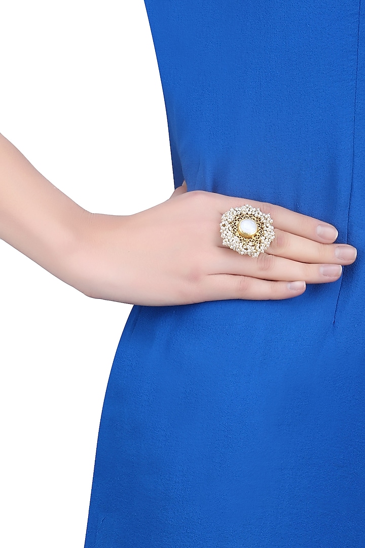 Gold plated baroque pearl ring by Zariin