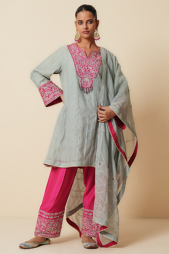 Grey & Fuchsia Pink Premium Mul Chanderi Embroidered Kurta Set by Zari Dorie at Pernia's Pop Up Shop